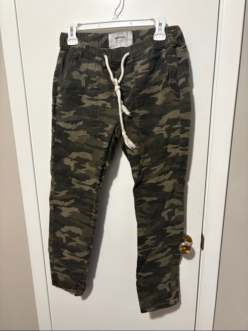 ONETEASPOON Camo Drawstring Pants - Olive Camo